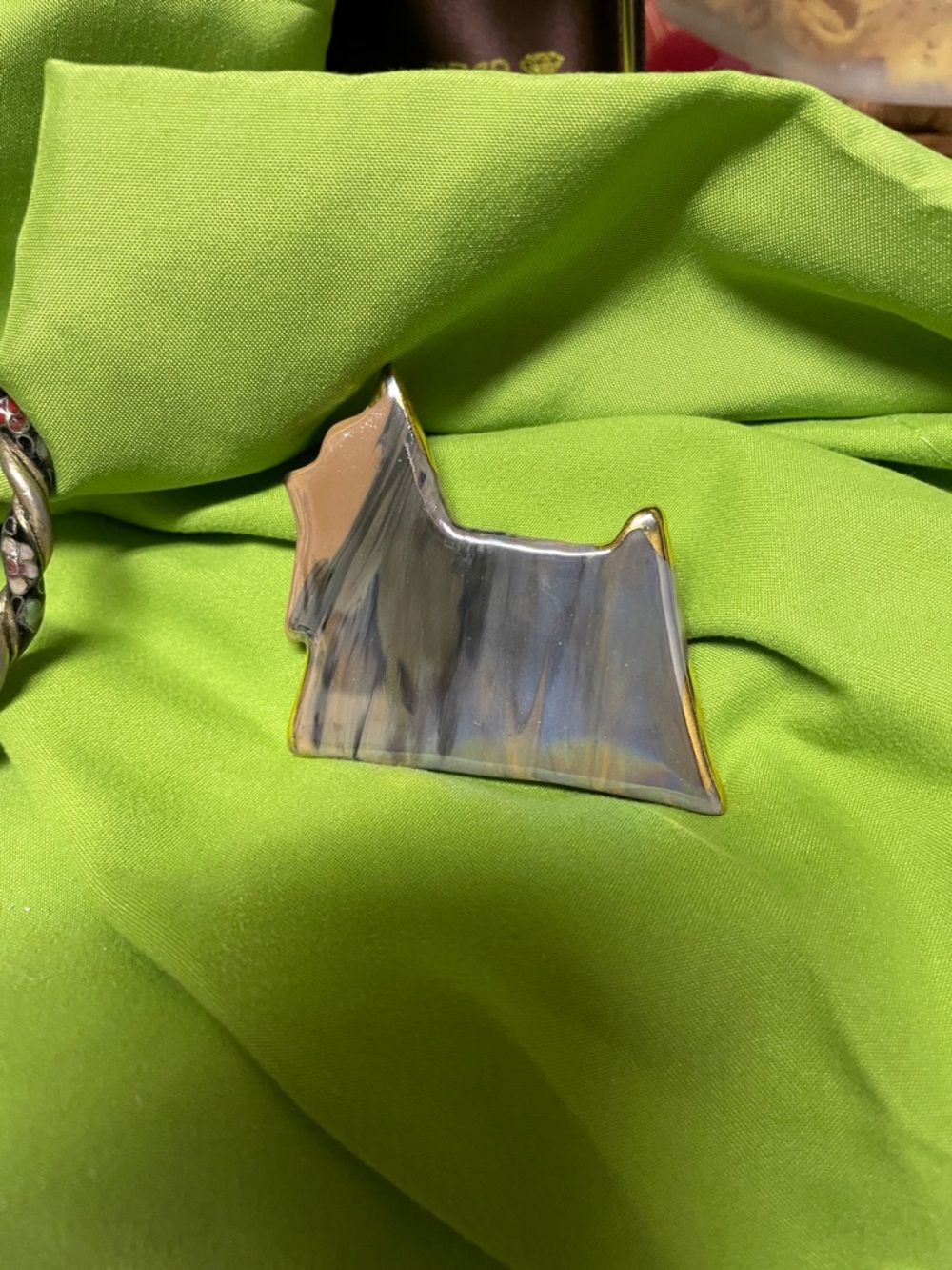 Abstract Marbled Ceramic to buy 2 x 2 Dog Brooch with Gold Trim - Gray